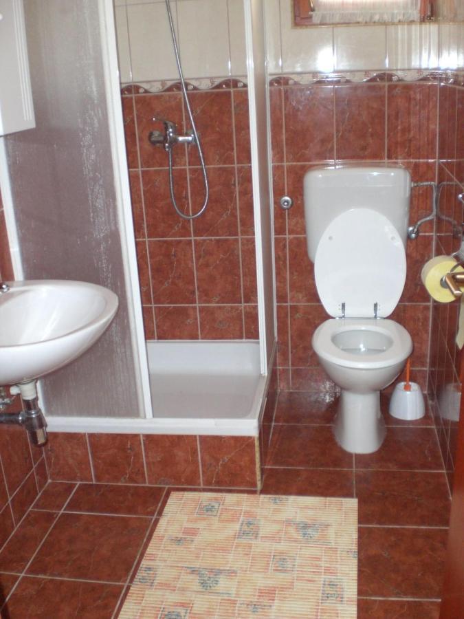 Apartmani Vesna Vir Zewnętrze zdjęcie