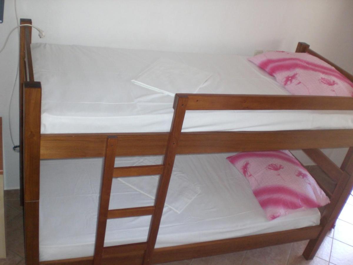 Apartmani Vesna Vir Zewnętrze zdjęcie